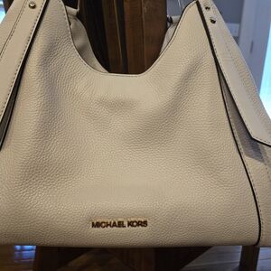 Michael Kors Cream Shoulder Bag Pebbled Leather